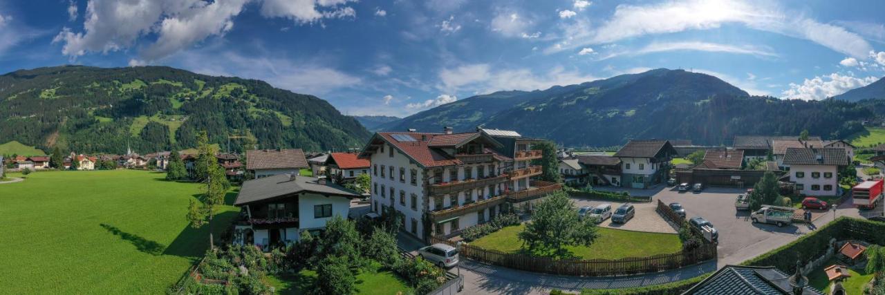Hotel Garni Elisabeth Zell am Ziller Kültér fotó