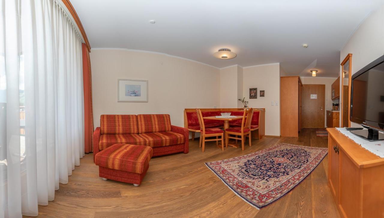 Hotel Garni Elisabeth Zell am Ziller Kültér fotó