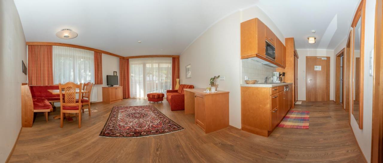 Hotel Garni Elisabeth Zell am Ziller Kültér fotó