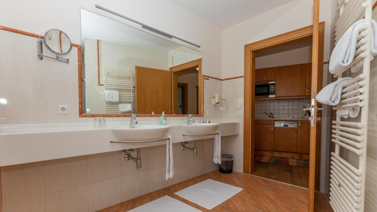 Hotel Garni Elisabeth Zell am Ziller Kültér fotó