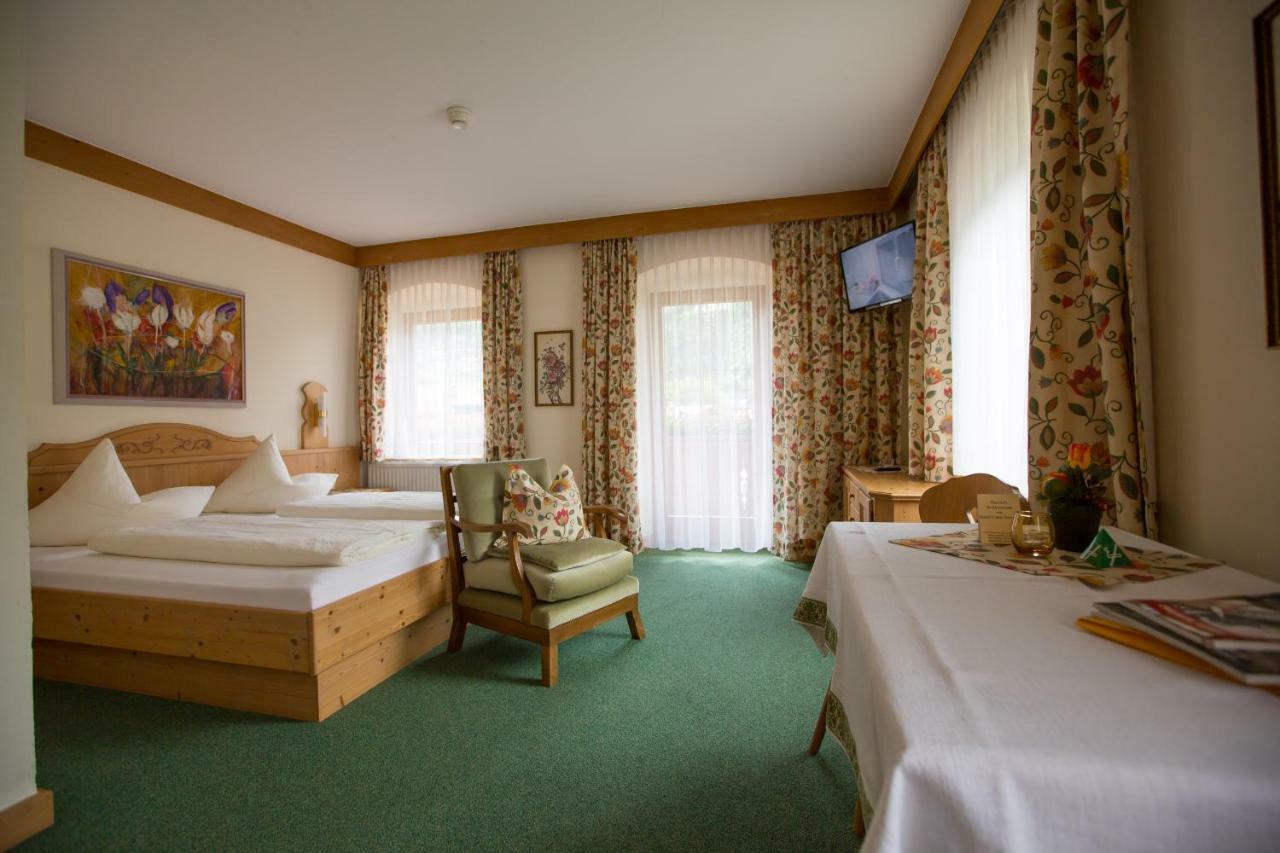 Hotel Garni Elisabeth Zell am Ziller Kültér fotó